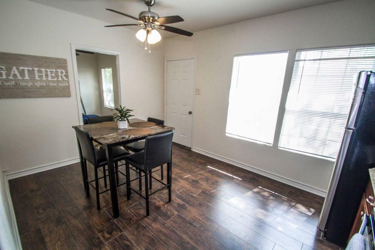 Hays St Cozy Remodeled 2Br/2Ba House Sleeps 8 Apartman San Antonio Kültér fotó